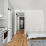 Cozy Haven Minutes From Central